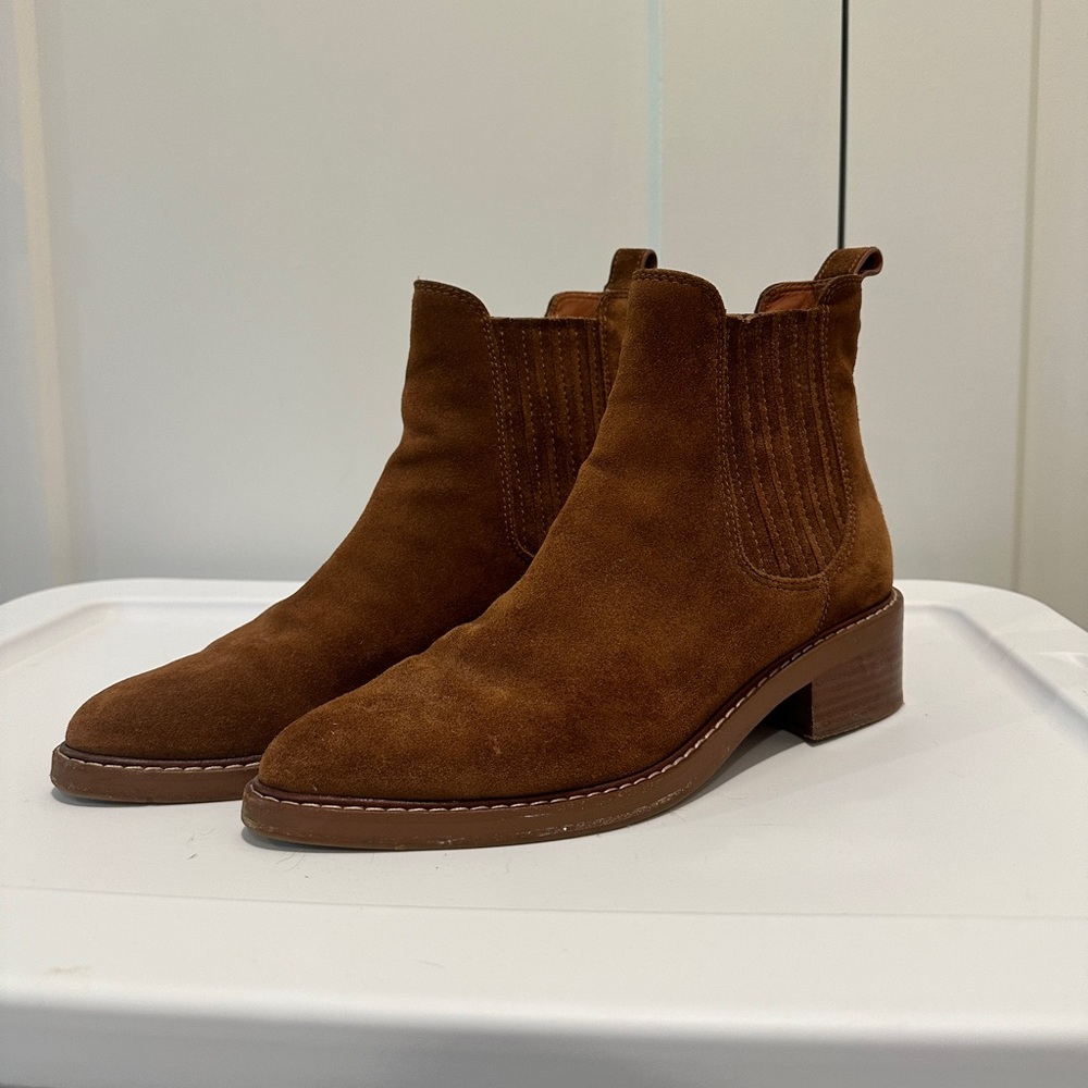 Coach Bowery Suede Chelsea Boots in Cognac